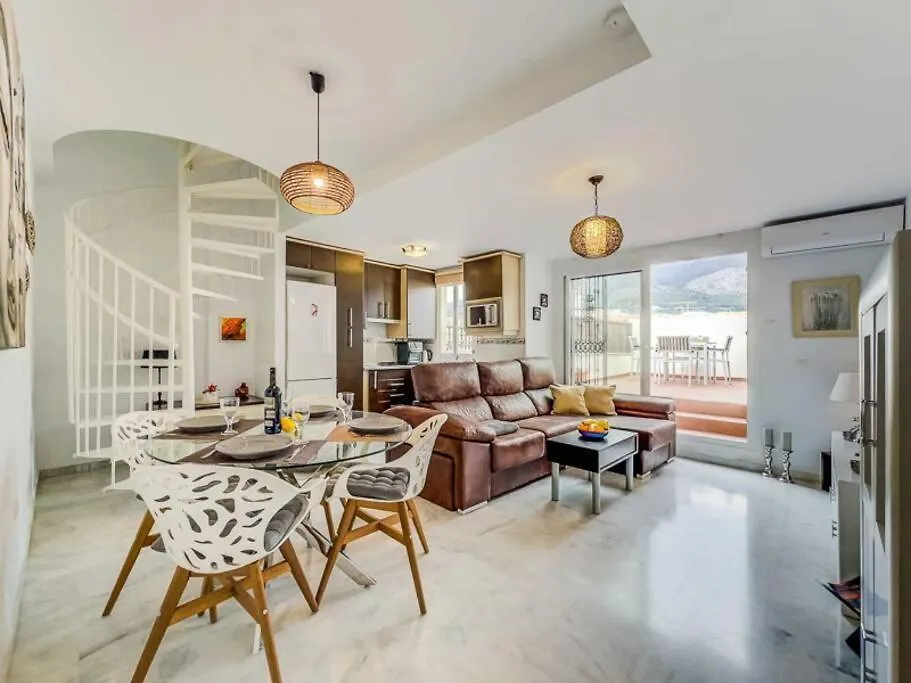 102 - Penthouse Apartment With Views And Pool! Mijas