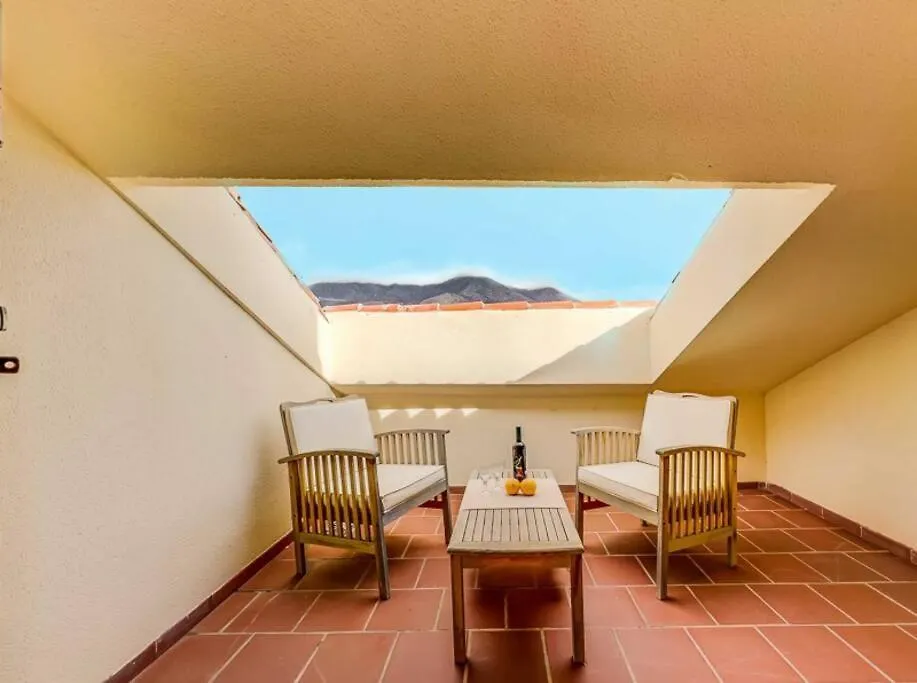 102 - Penthouse Apartment With Views And Pool! Mijas Spain
