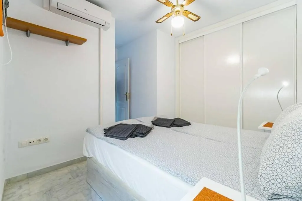 102 - Penthouse Apartment With Views And Pool! Mijas Spain